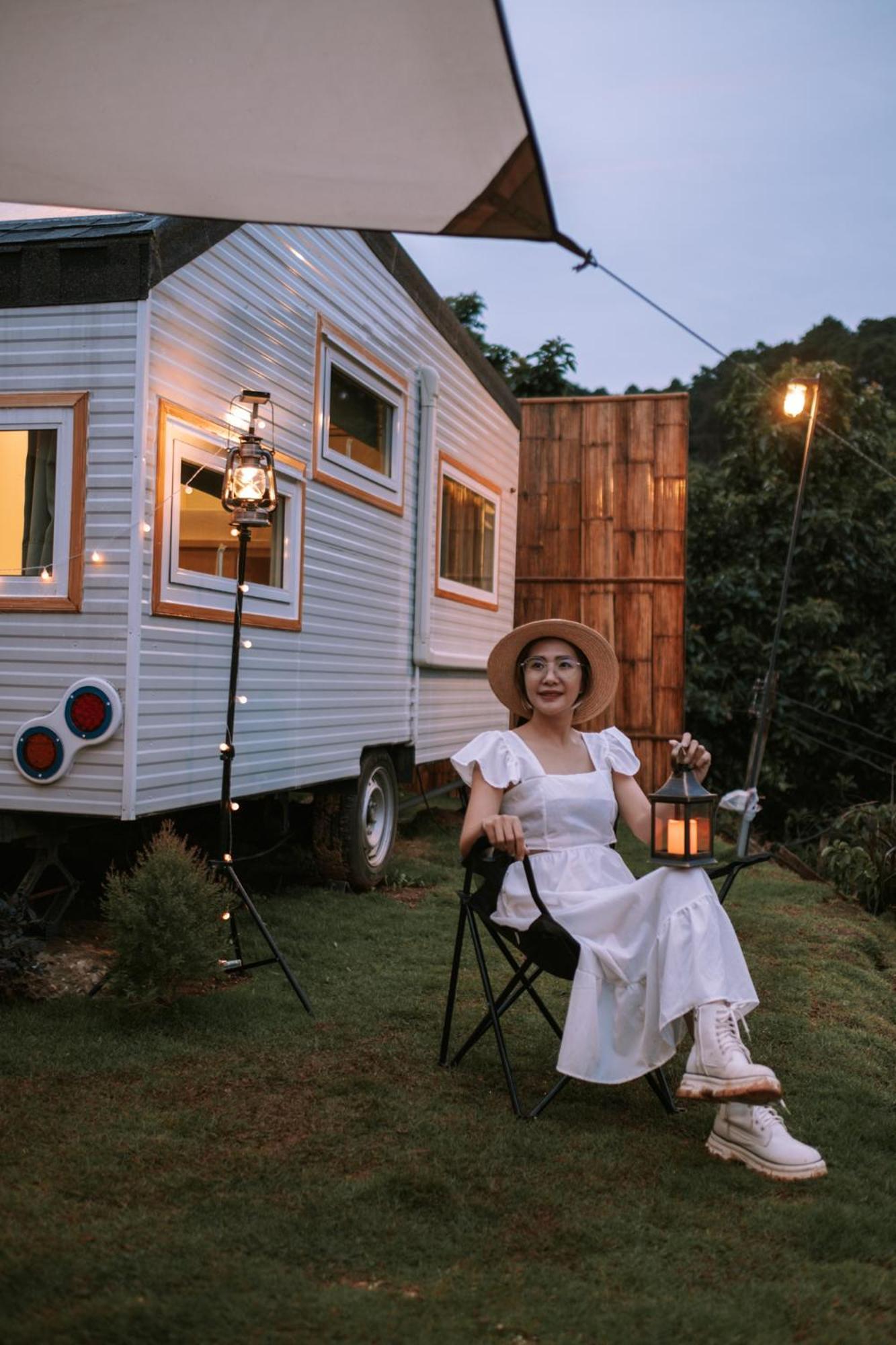 Phu Morinn Camping ม่อนแจ่ม Mon Jam Esterno foto
