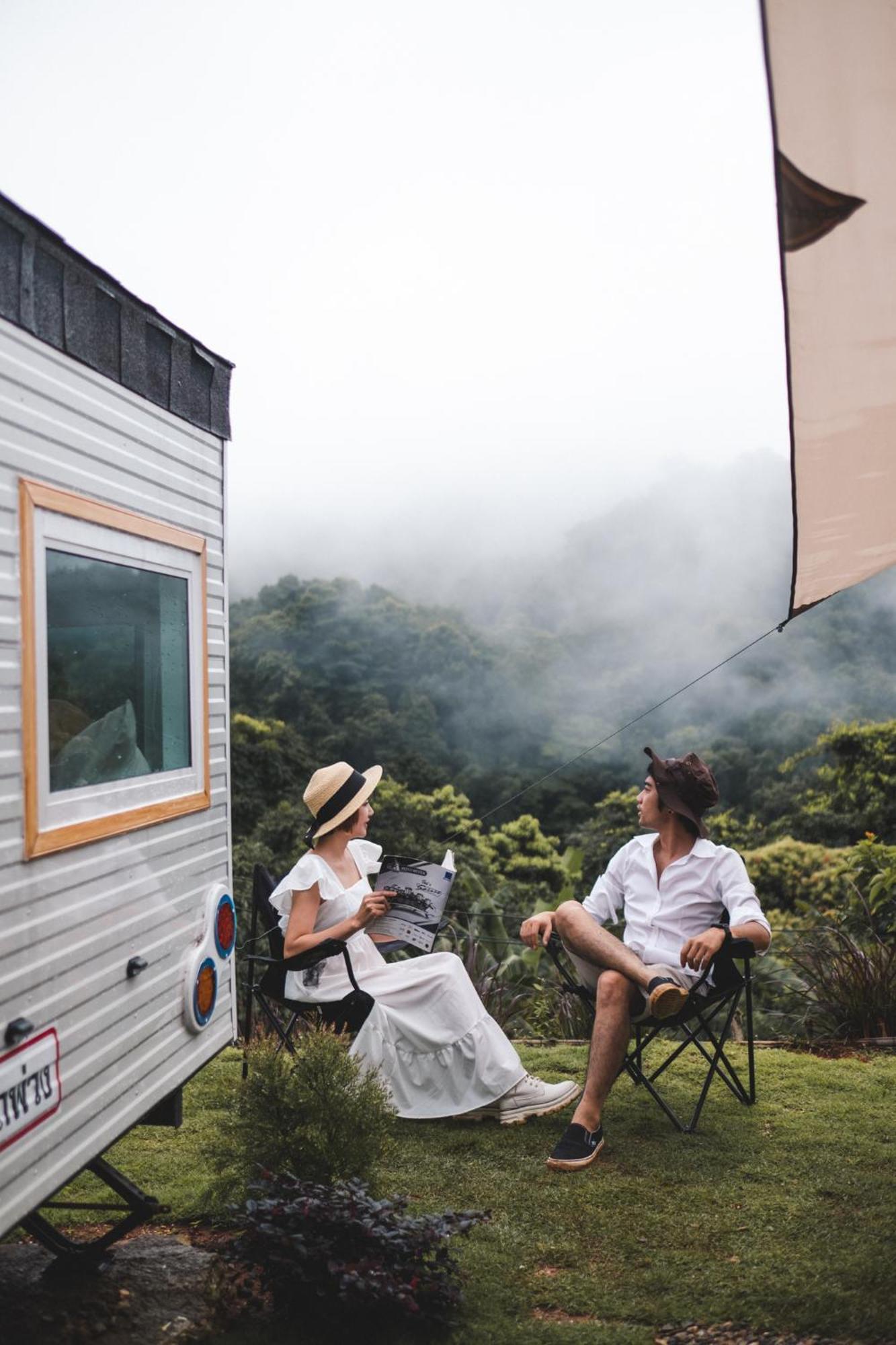 Phu Morinn Camping ม่อนแจ่ม Mon Jam Esterno foto