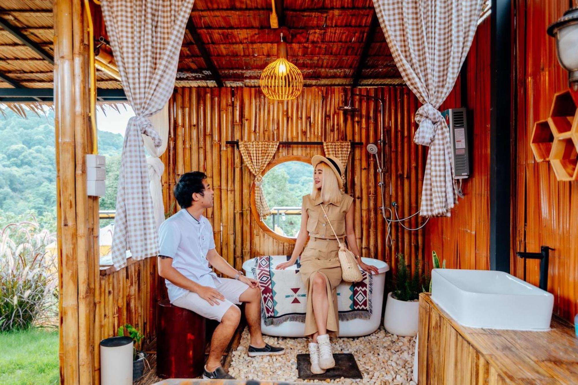 Phu Morinn Camping ม่อนแจ่ม Mon Jam Esterno foto